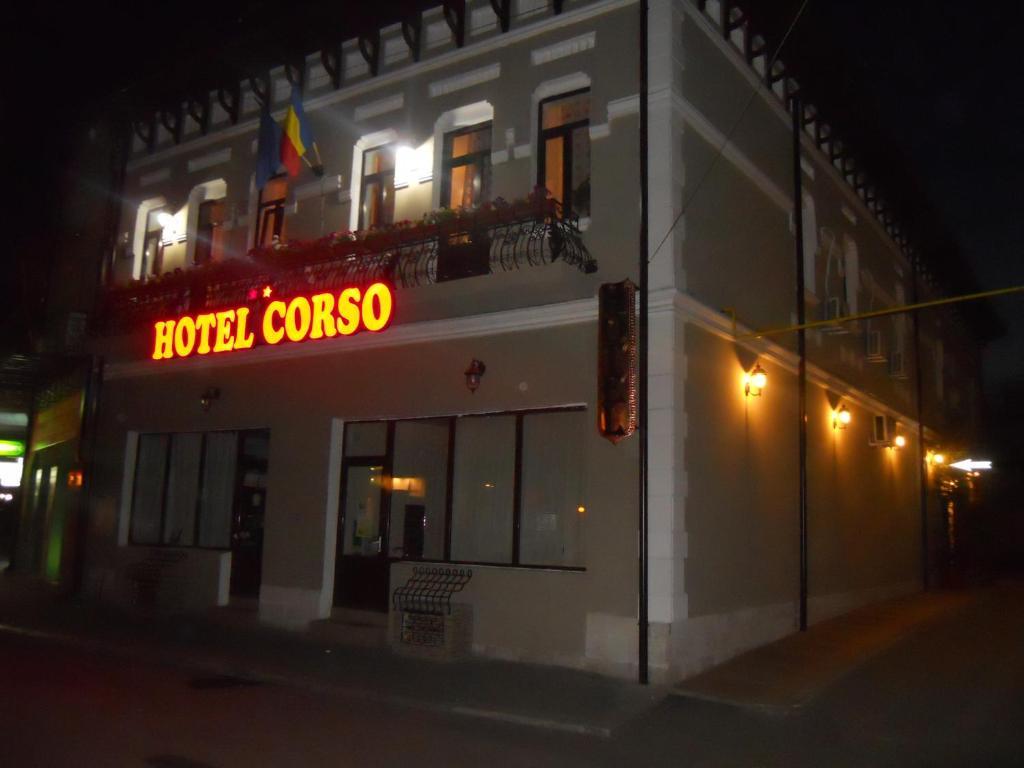 Hotel Corso Buzau Exterior foto